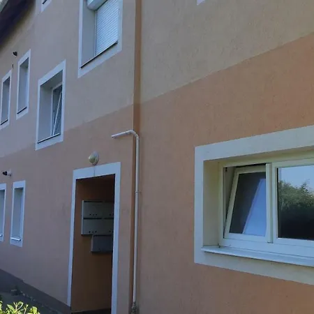 Bambusz Apartman Appartamento *